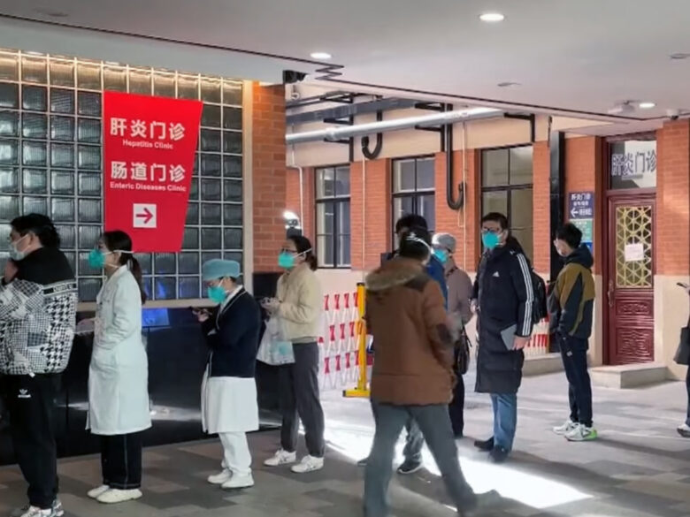 ВОЗ предупреждает, что в течение зимы короновирусом могут заболеть 800 млн китайцев
