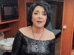 Бесподобная Лолита Милявская сняла юбку прямо на сцене: видео