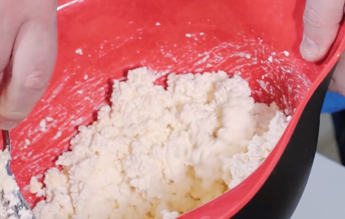 Как приготовить вкусные сырники: рецепт с фото от шефа Ивлева