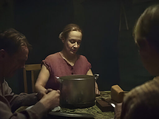 Не измена, а тюрьма: что на самом деле стало причиной развода родителей братьев Мулявиных