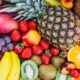 Так ли полезно налегать на фрукты и ягоды: сколько даров природы можно съедать в день