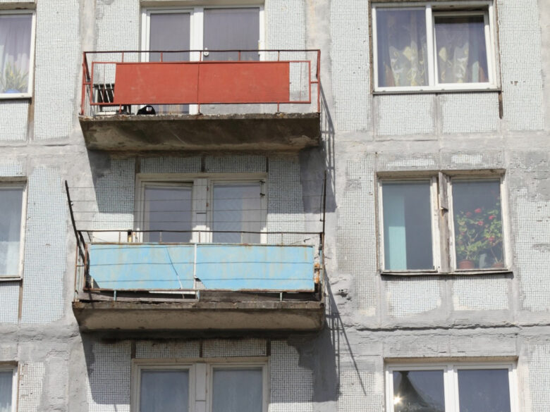 как в СССР придумали мелкую плитку для фасадов панельных домов