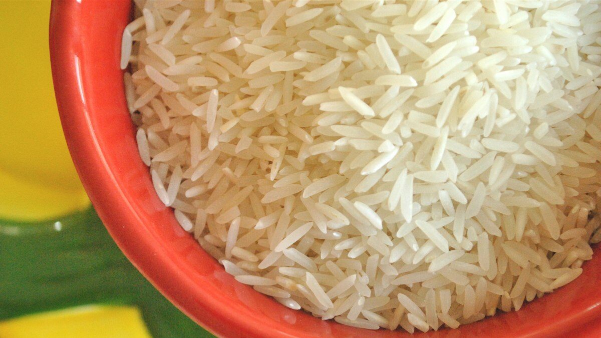 Почему рис пахнет