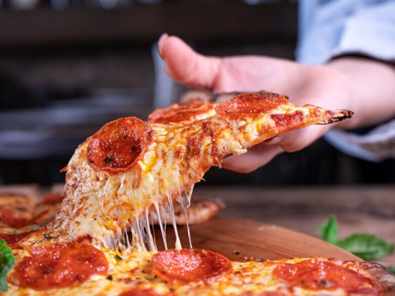 Почему пицца в ресторане всегда вкуснее, чем дома