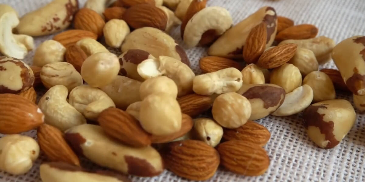 Жареные, сушеные, вкусные: Как готовят орехи и почему это важно