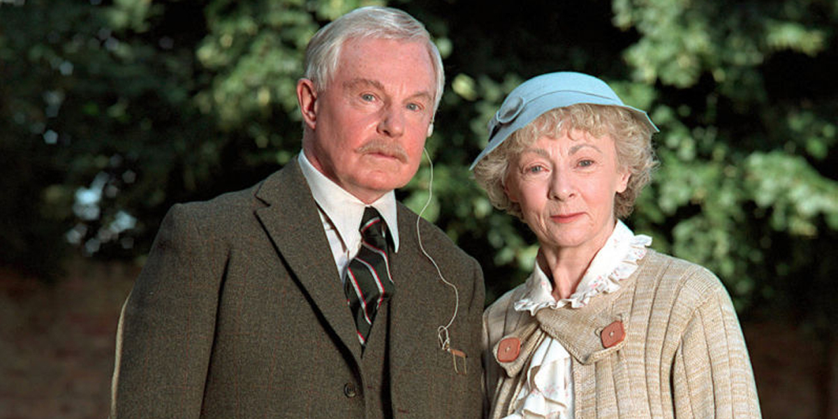 Джеральдин МакЮэн и Дерек Джекоби в сериале «Мисс Марпл»